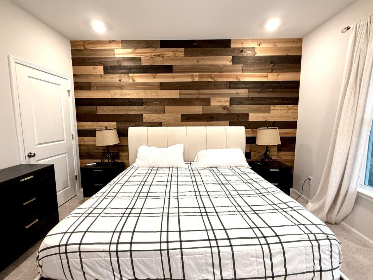 The Villas Buckingham 10 Mins To Rdu Airport Duke Downtown เดอแรม ภายนอก รูปภาพ