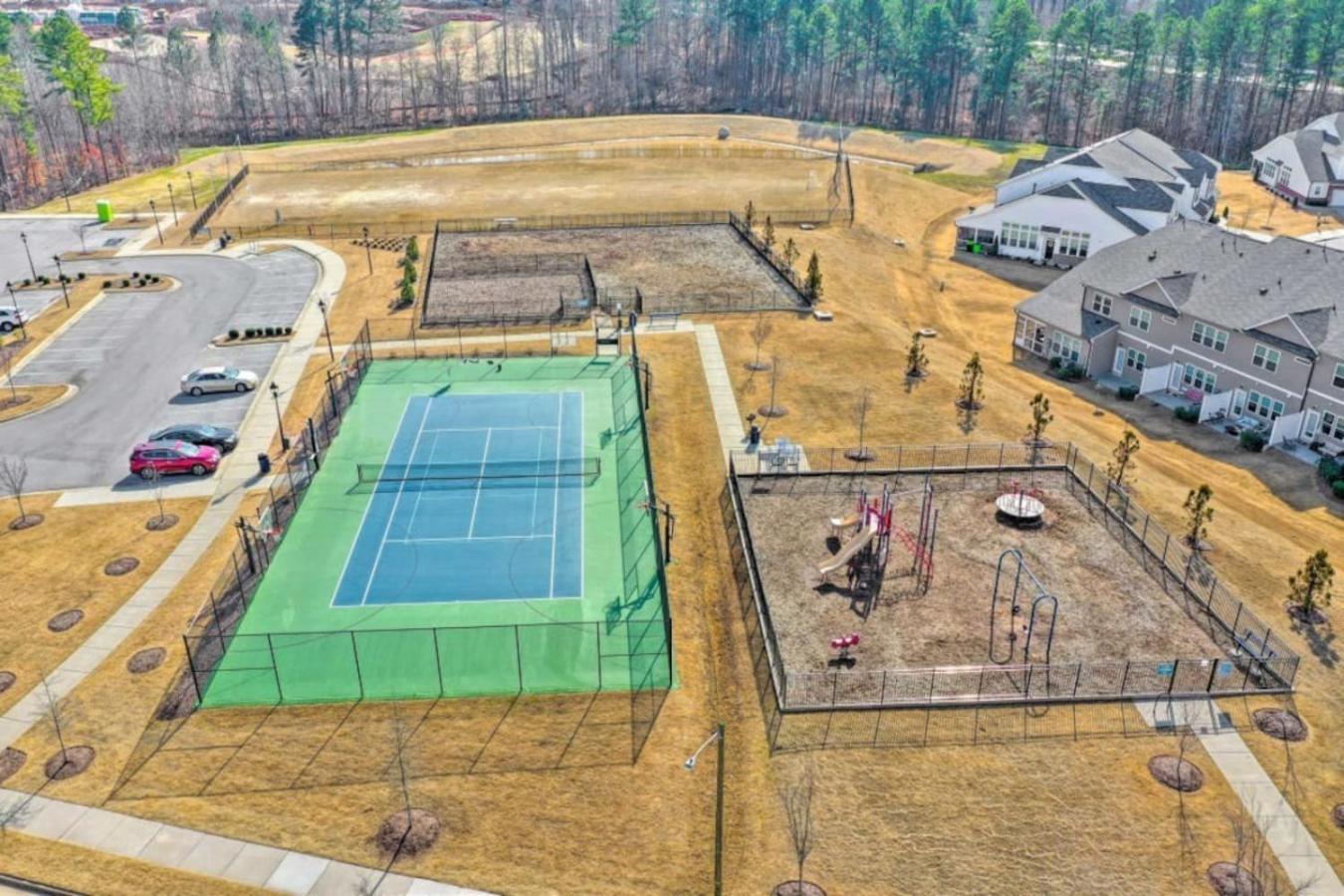 The Villas Buckingham 10 Mins To Rdu Airport Duke Downtown เดอแรม ภายนอก รูปภาพ