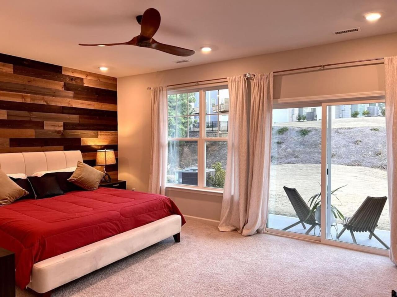 The Villas Buckingham 10 Mins To Rdu Airport Duke Downtown เดอแรม ภายนอก รูปภาพ