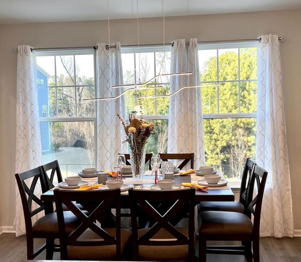 The Villas Buckingham 10 Mins To Rdu Airport Duke Downtown เดอแรม ภายนอก รูปภาพ
